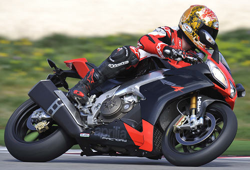 Aprilia RSV4 1000 FACTORY 2009 test drive