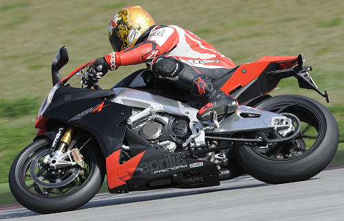 Aprilia RSV4 1000 FACTORY 2009 test drive