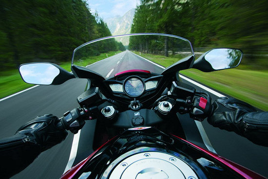 Honda VFR 1200 F 2010 test drive
