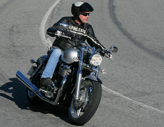 Triumph 1600 Thunderbird 2010 test drive