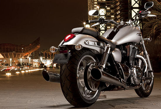 Triumph 1600 Thunderbird 2010 test drive