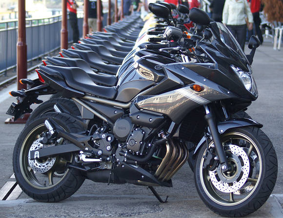 Yamaha XJ6 600 Diversion 2009 test drive