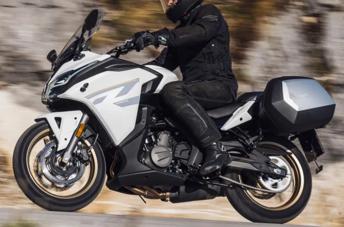CFMOTO 650 GT