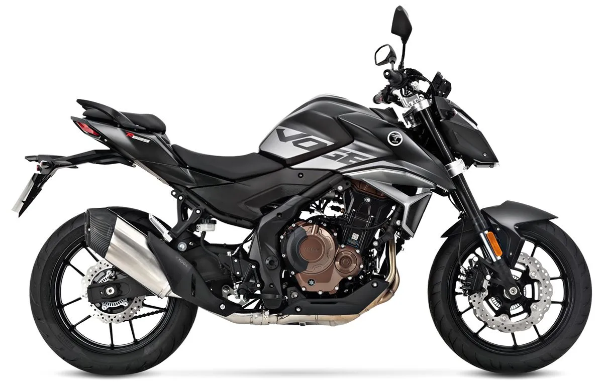 Une moto Voge 625 R vue de profil