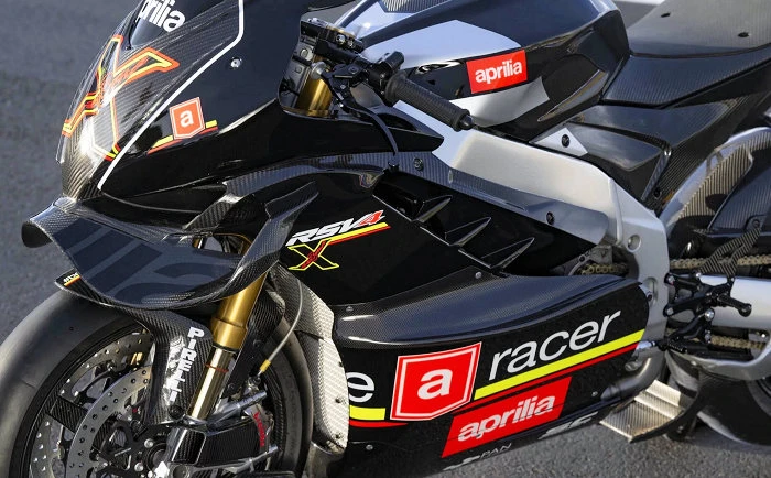 Aprilia RSV4 X ex3ma