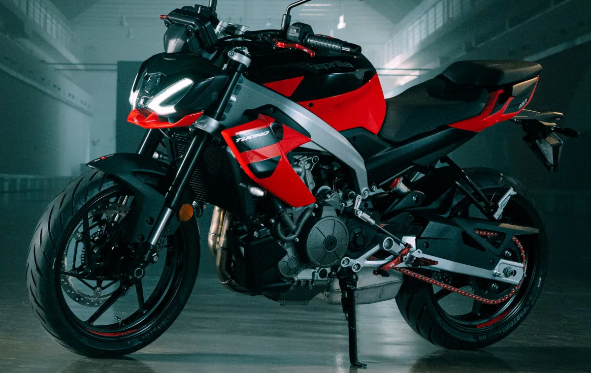 Aprilia Tuono 457