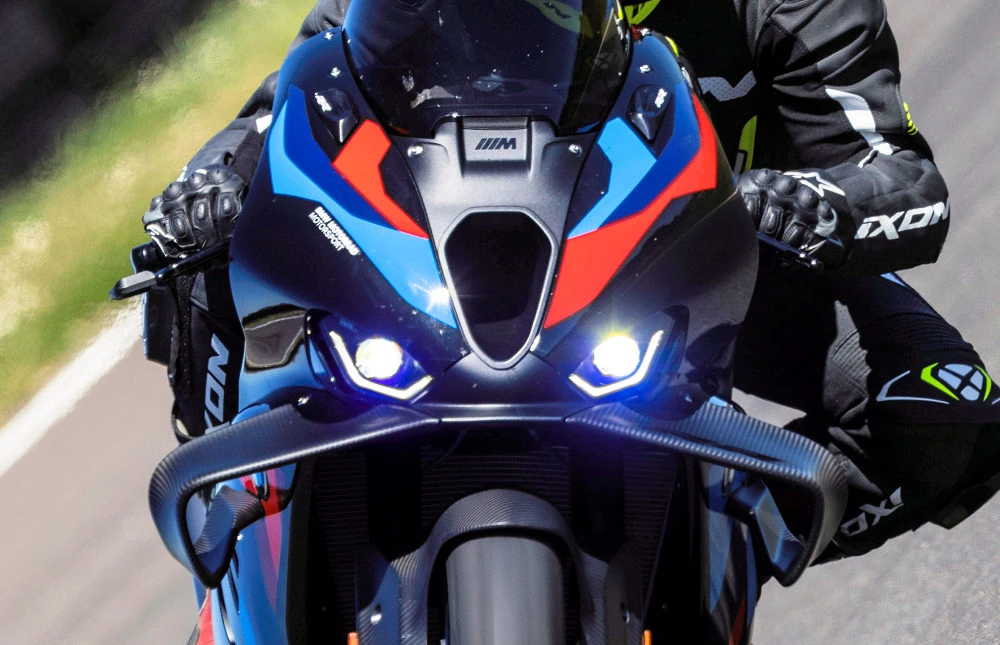 Essai de la BMW M 1000 RR 2025