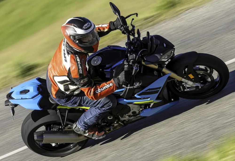 Essai de la BMW S 1000 R 2025