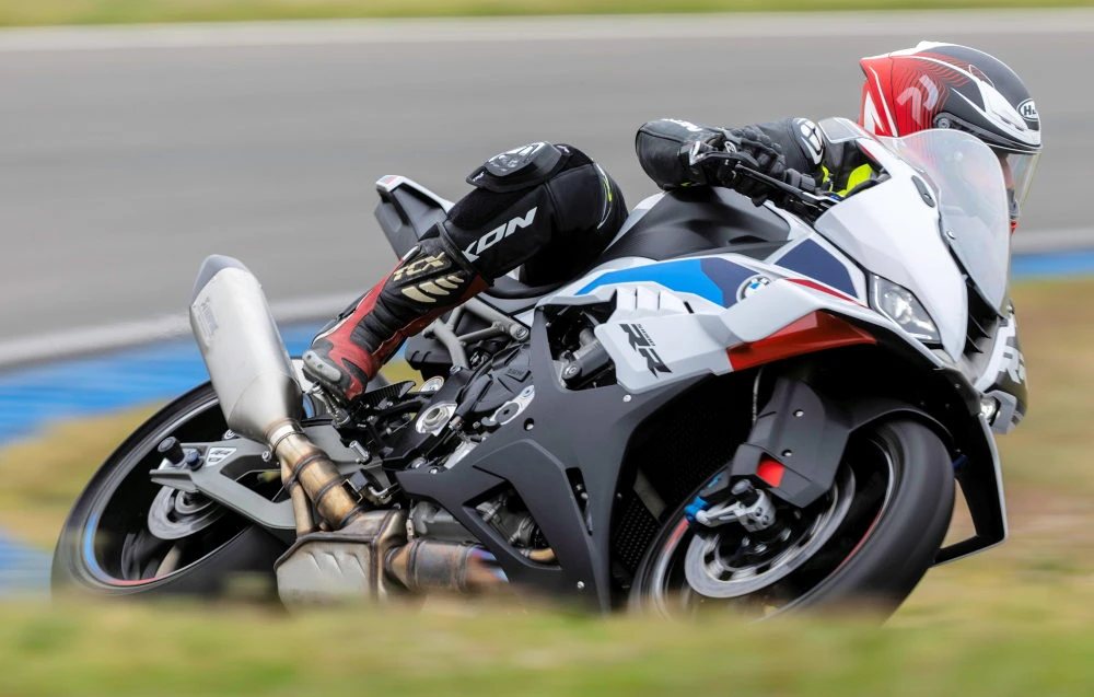 Essai de la BMW S 1000 RR 2025