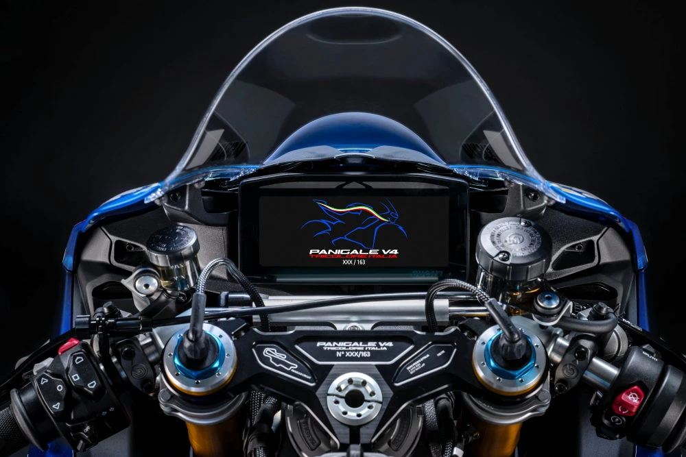 Le cockpit de la Ducati 1100 Panigale V4 Tricolore Italia