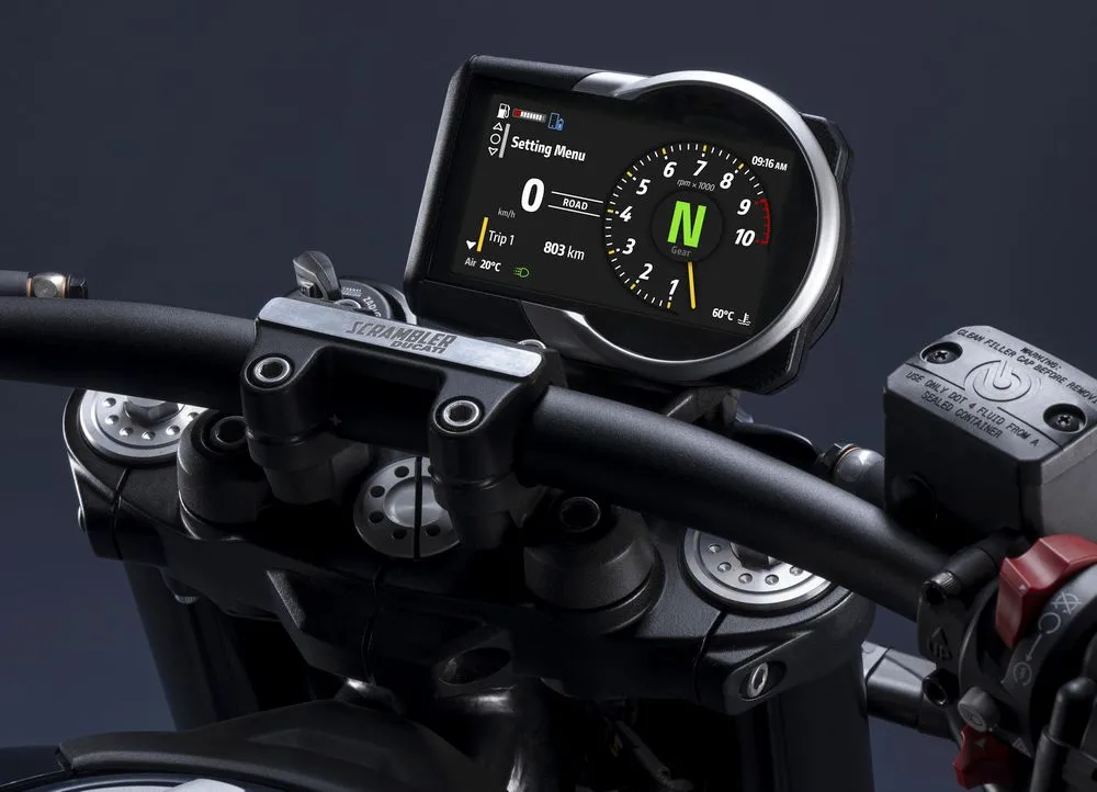 Tableau de bord de la Ducati Scrambler 800 Nightshift 2023