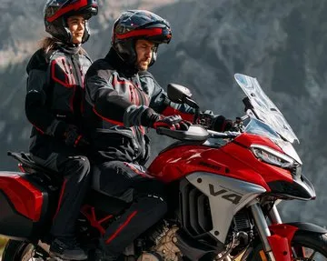 Ducati Multistrada V4 2025