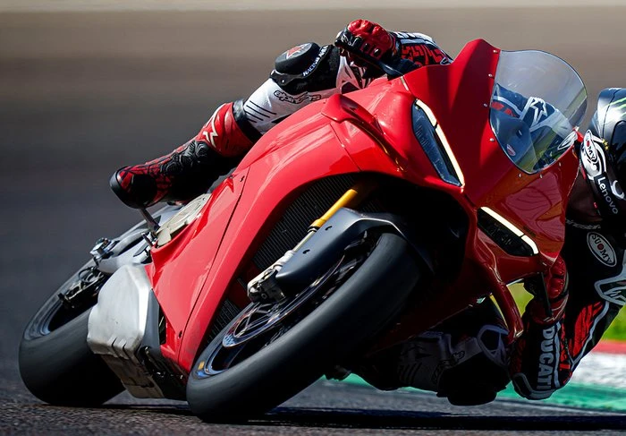 Ducati 1100 Panigale V4 S 2025 - Circuit
