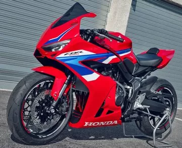 Honda CBR 650 R E-Clutch