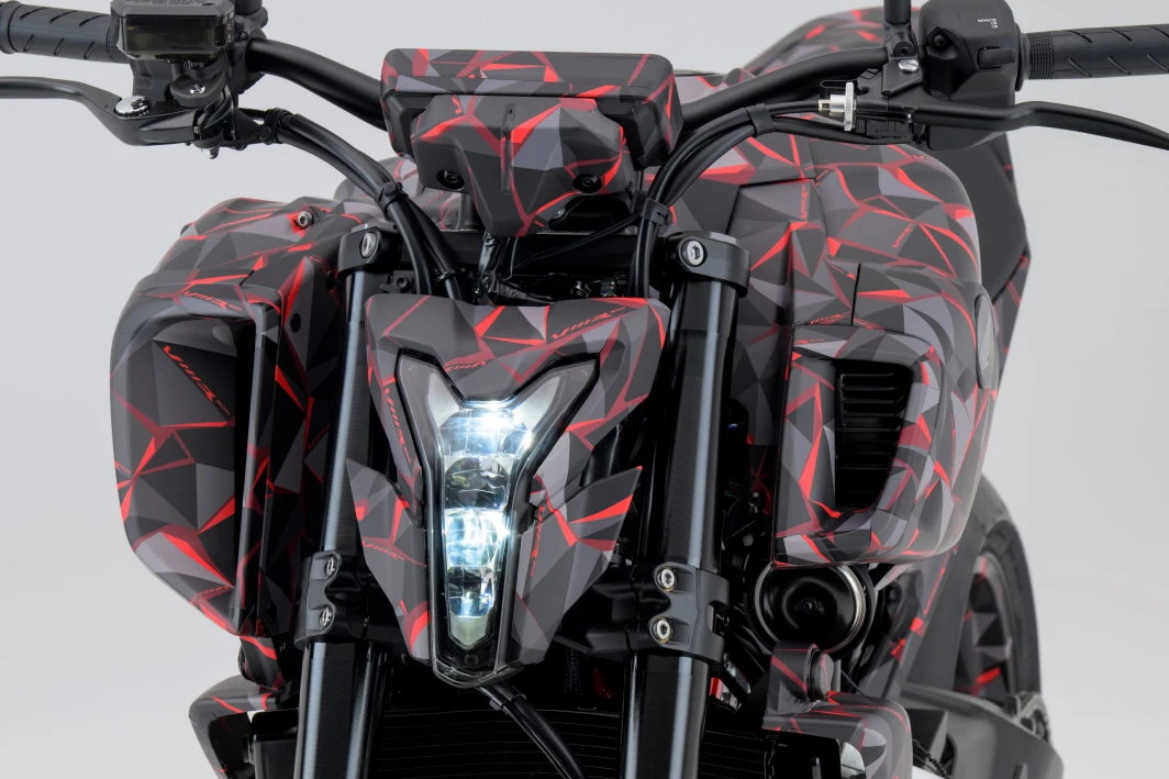 L'avant de la Honda V3R 900 E-Compressor Prototype