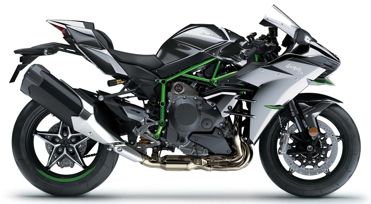 Une moto Kawasaki Ninja 1000 H2 2027 vue de profil