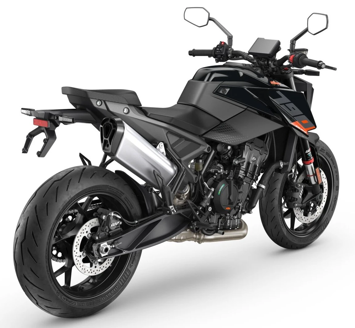 Vue de trois-quarts arrière droite de la KTM 790 Duke 2027 noire mettant en valeur son nouvel échappement volumétrique