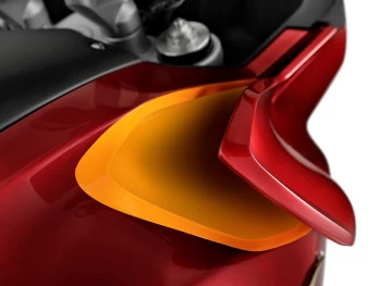 Aérodynamique active sur la Moto-Guzzi V100 mandello