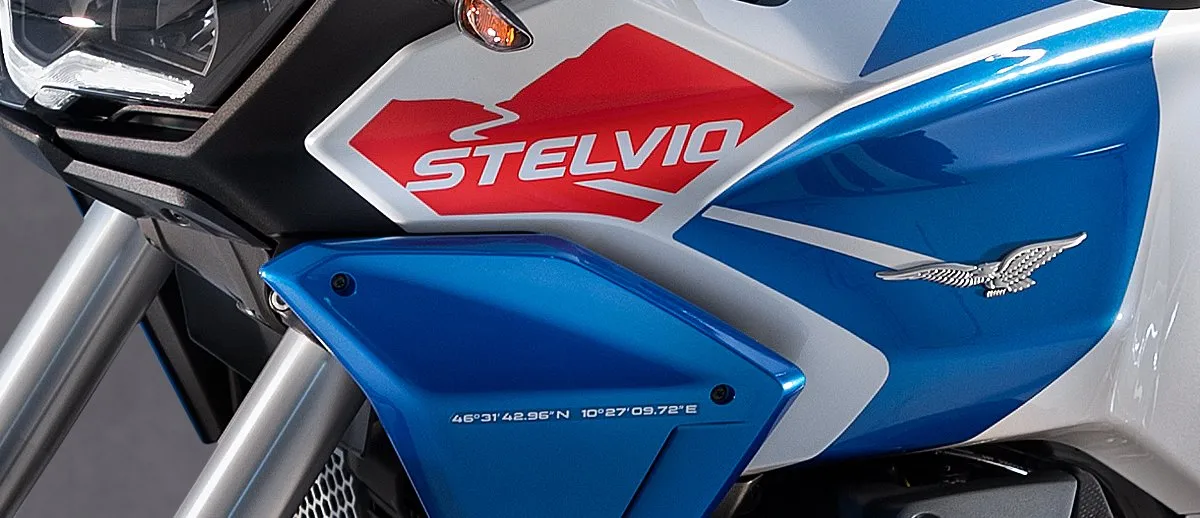 Moto-Guzzi 1000 Stelvio Duecento Tributo