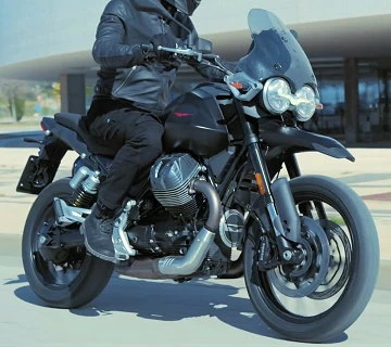 Moto-Guzzi V 85 Strada