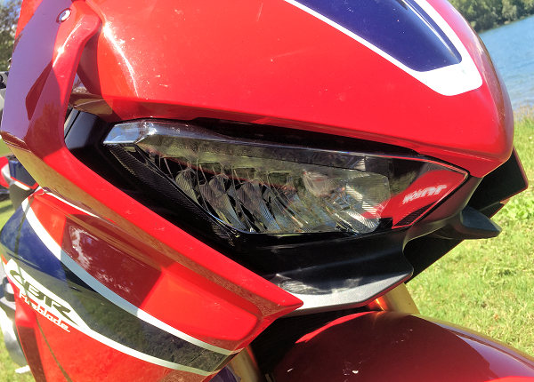 Honda CBR 1000 RR Fireblade SP 2017 test drive
