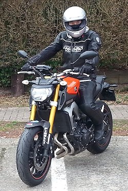 Yamaha MT-09 850 2015 test drive