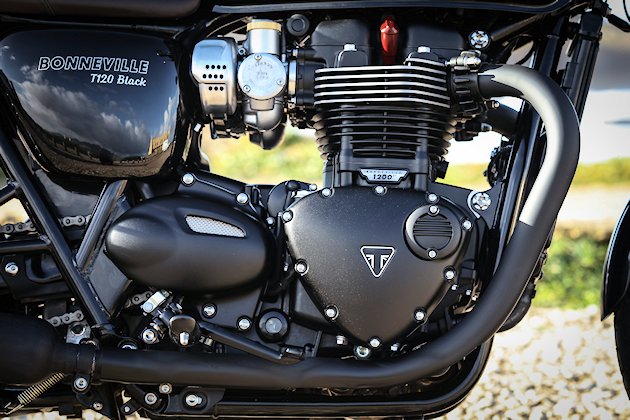 Triumph 1200 BONNEVILLE T 120 2016 test drive