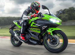 Kawasaki Ninja 400 2020