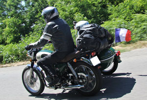 Mash 400 Family Side 2019