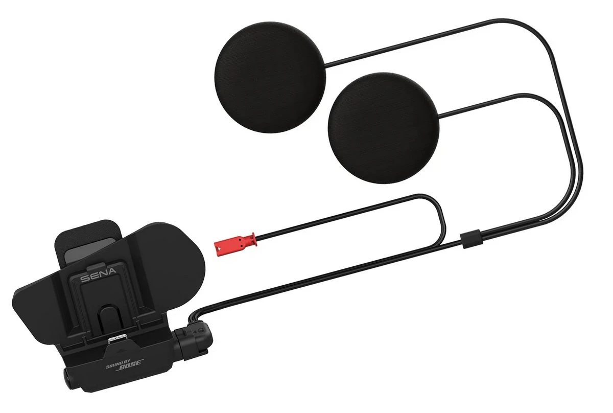 Un intercom moto Sena avec système Bose