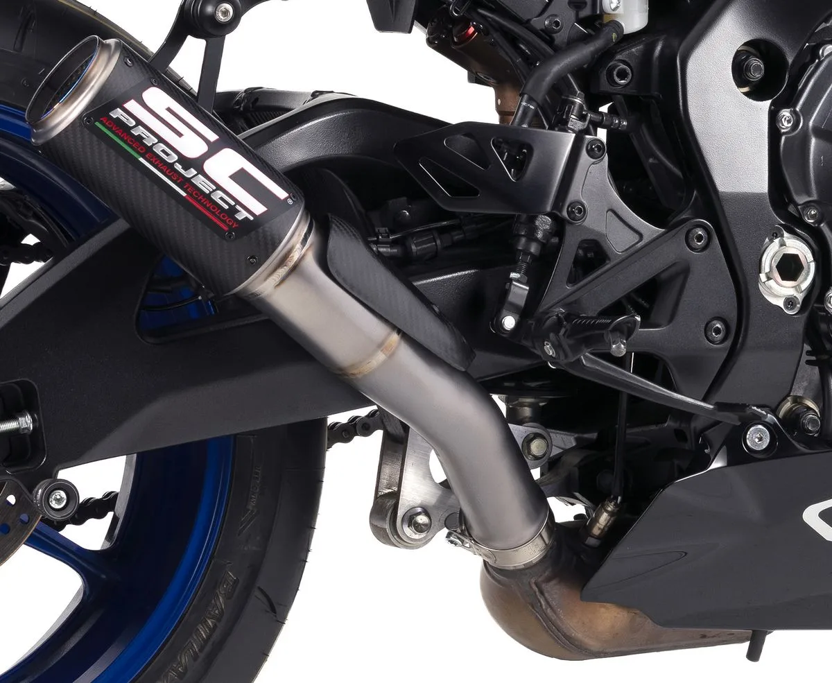 Un silencieux SC Project CR-T installé sur une Suzuki GSX-R1000R de 2026