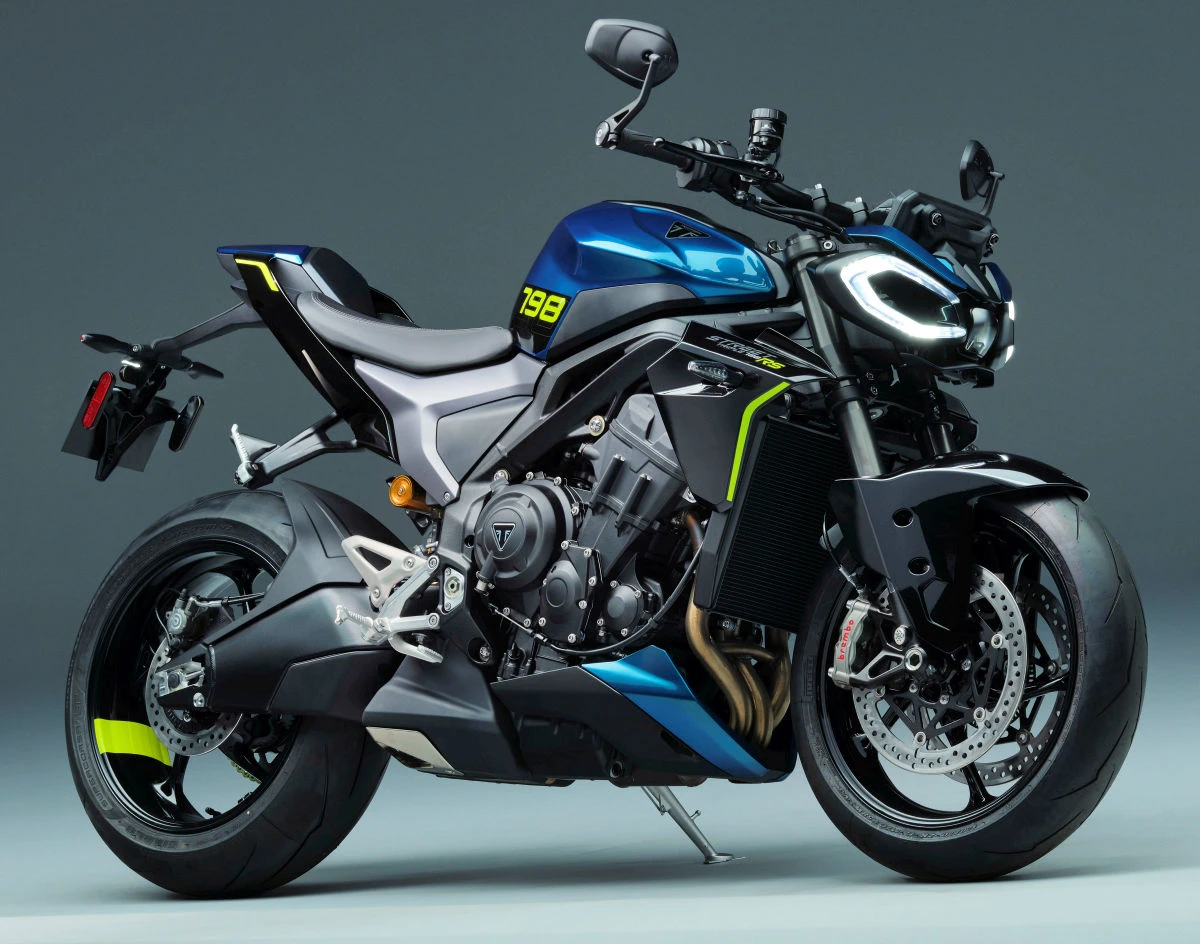 Une moto Triumph 798 Street Triple RS