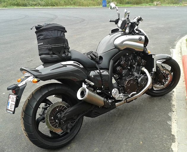 Yamaha 1700 V-MAX CARBON 2015 test drive