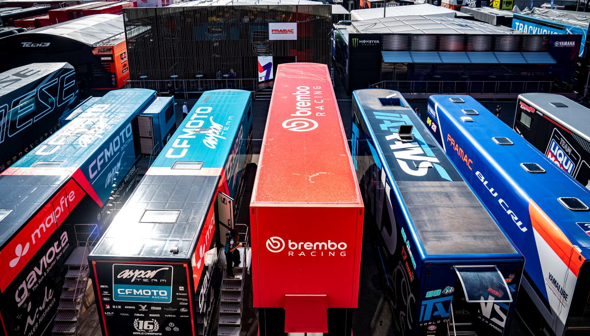 Semi-trailers used by motorcycle racing teams