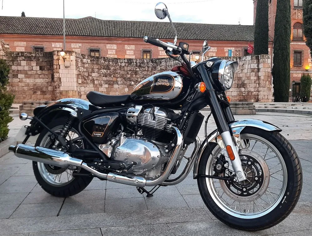 Essai de la Royal-Enfield 650 Classic 2025