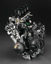 YAMAHA YZF-R6 600