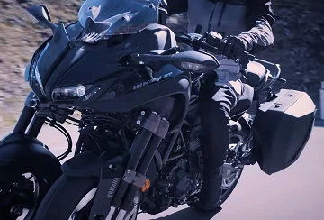 Yamaha Niken 900 GT